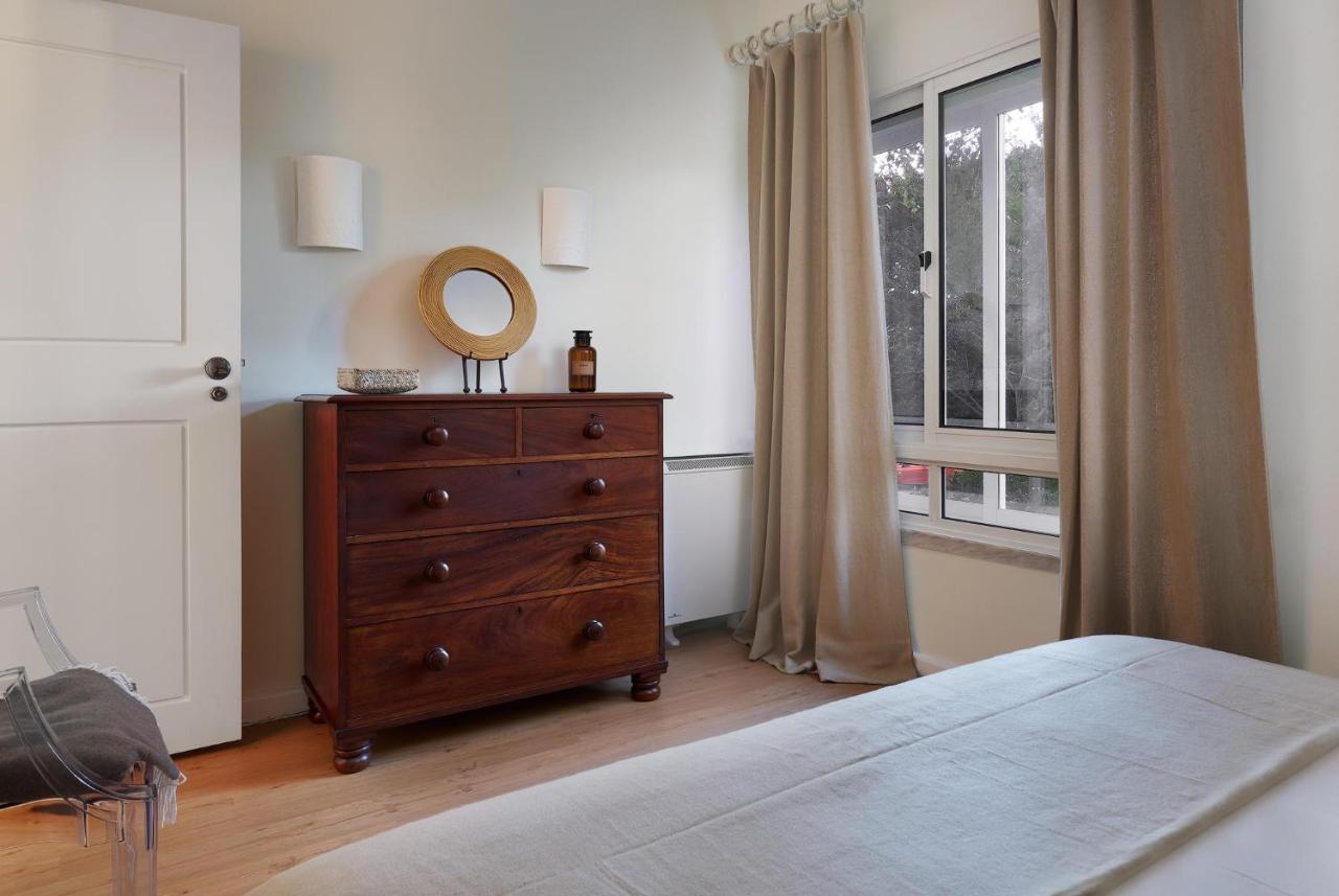 Infante Apartament Віавіа